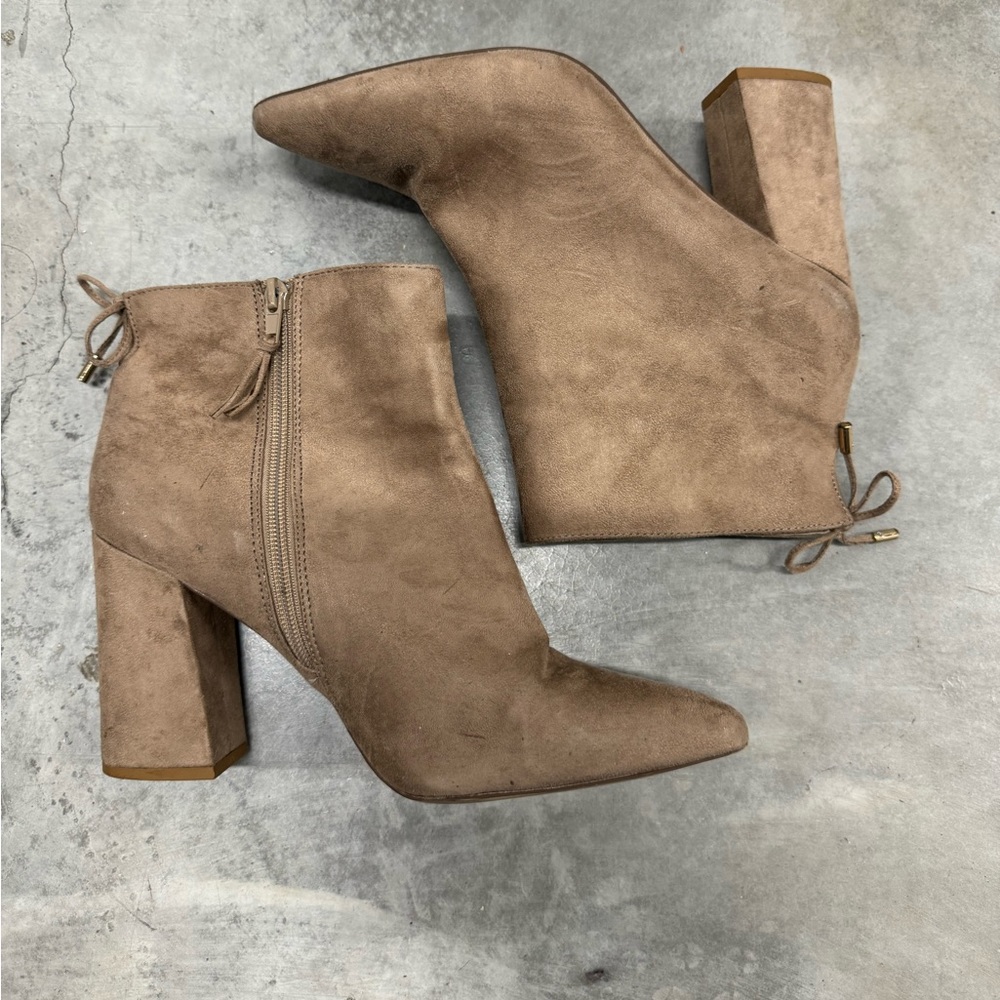 F21 booties